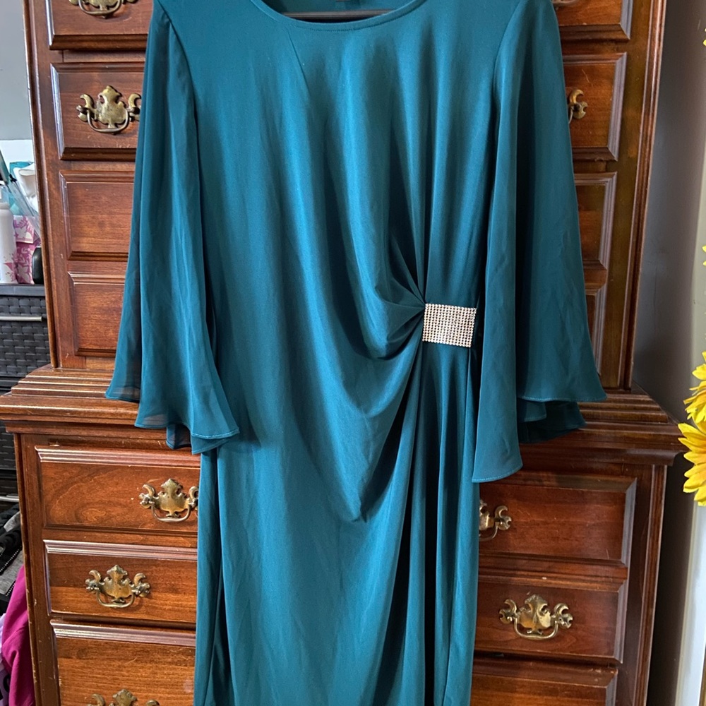 Dark green dress